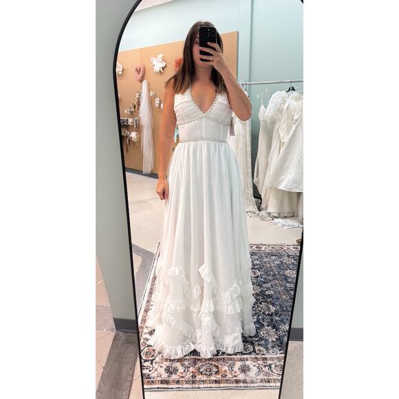 V. CHAPMAN NWT The Scarlette Halter Maxi Dress in White Size 6 - Picture 3 of 10